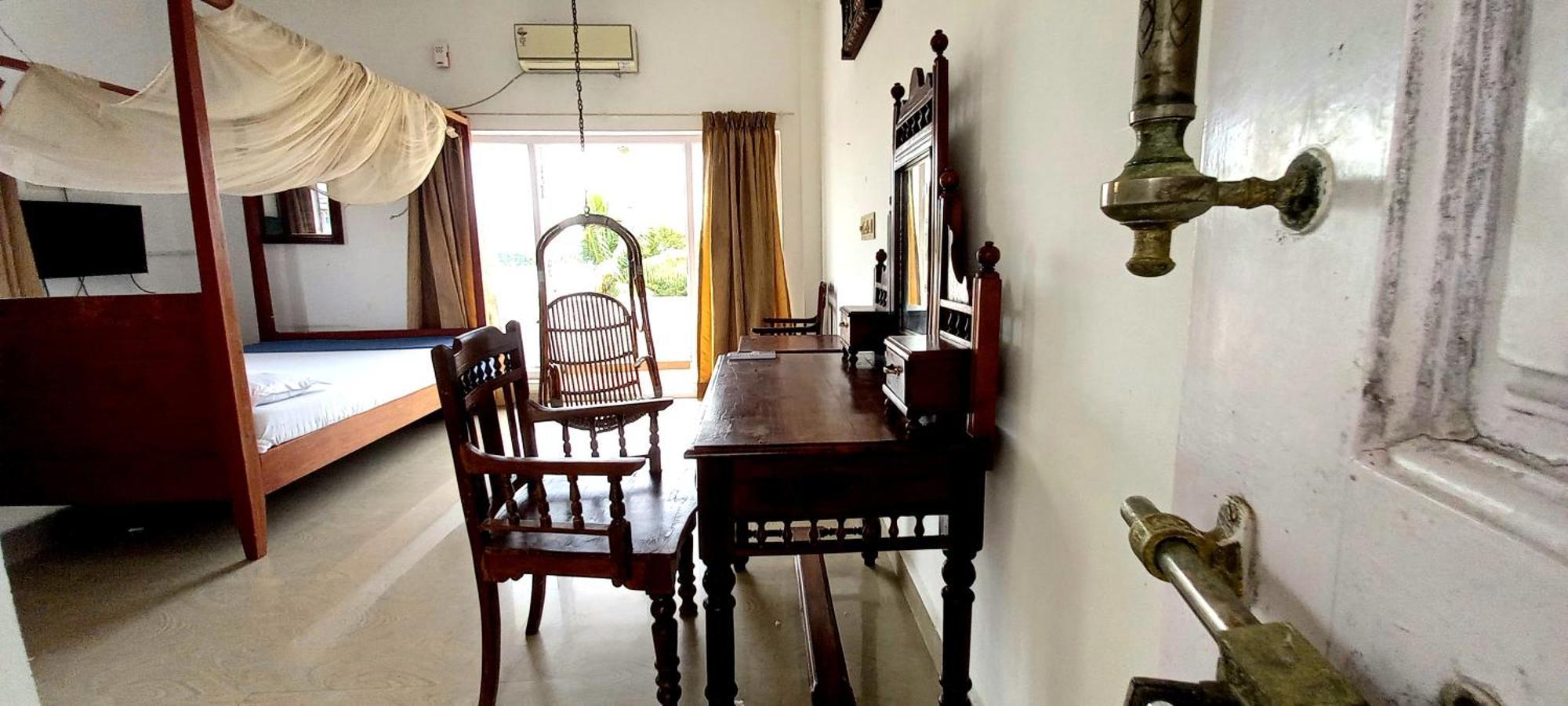 Daphne Hotel Mahabalipuram Room photo