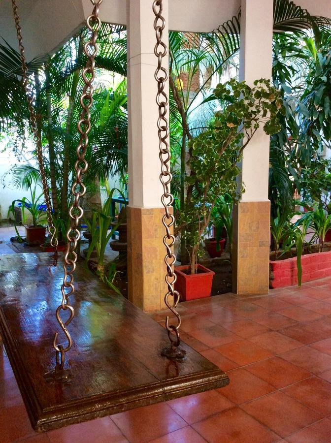 Daphne Hotel Mahabalipuram Exterior photo